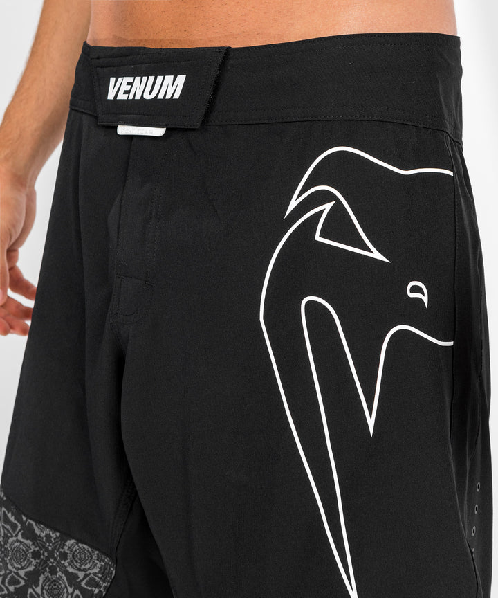 Fight Shorts Venum Light 4.0