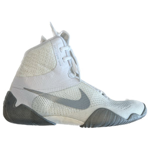 Zapatillas de Boxeo y Lucha Nike Tawa (blanco/gris)