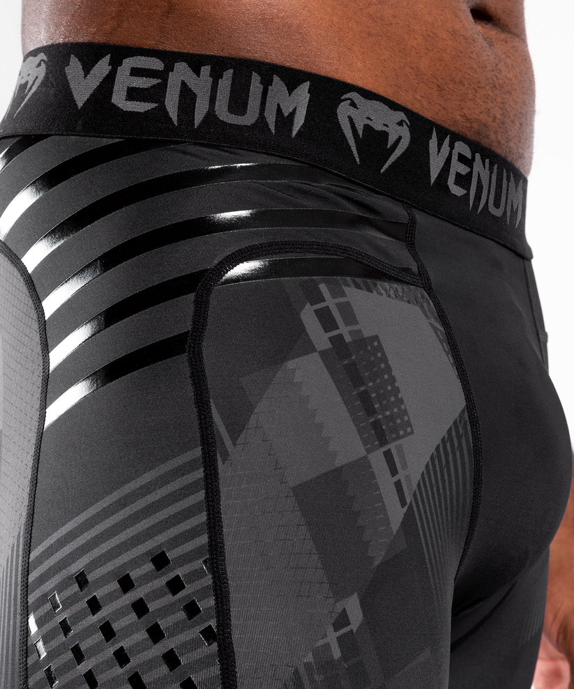 Pantalones de compresión Venum Skull