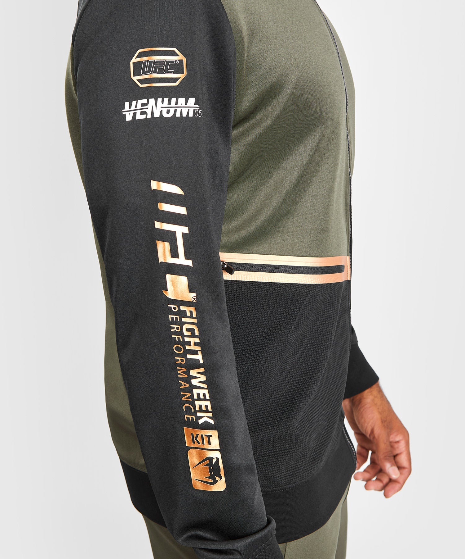 Sudadera Venum UFC Adrenaline Fight Week (khaki)