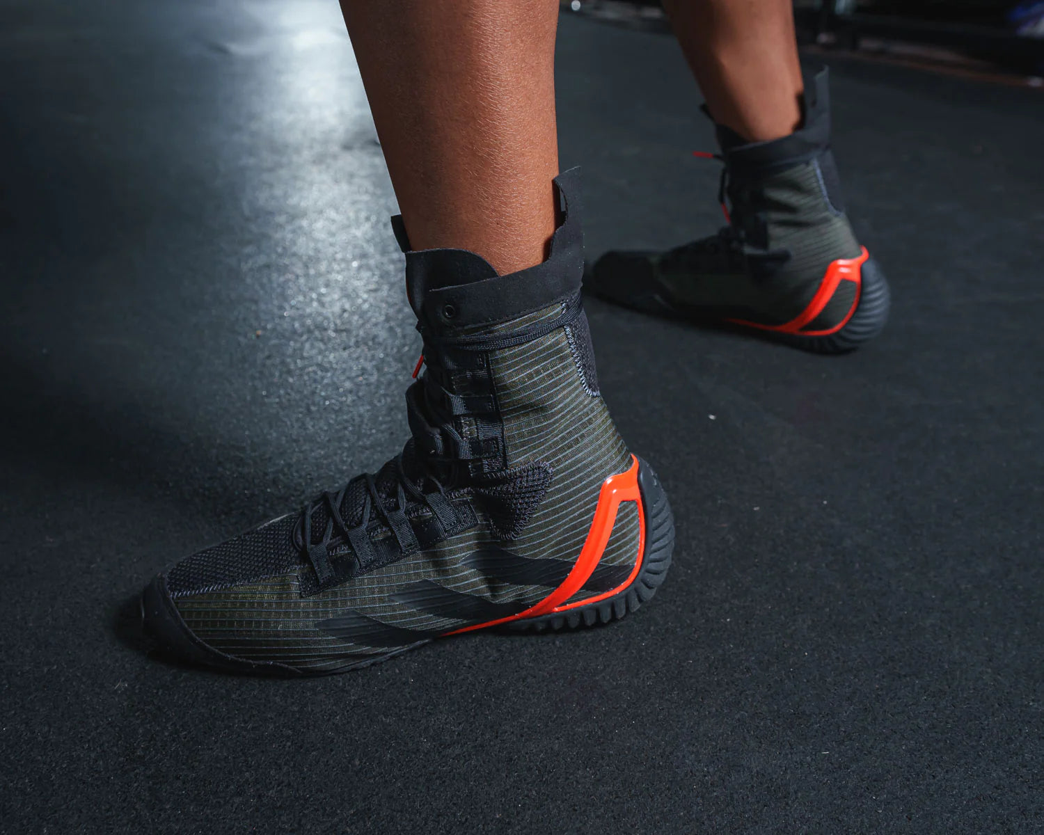 Zapatillas de boxeo Adidas Speedex 23 Edición limitada (negro/naranja)