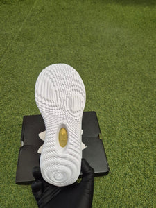 Zapatillas Flow Under Armour de boxeo (blanco/oro)