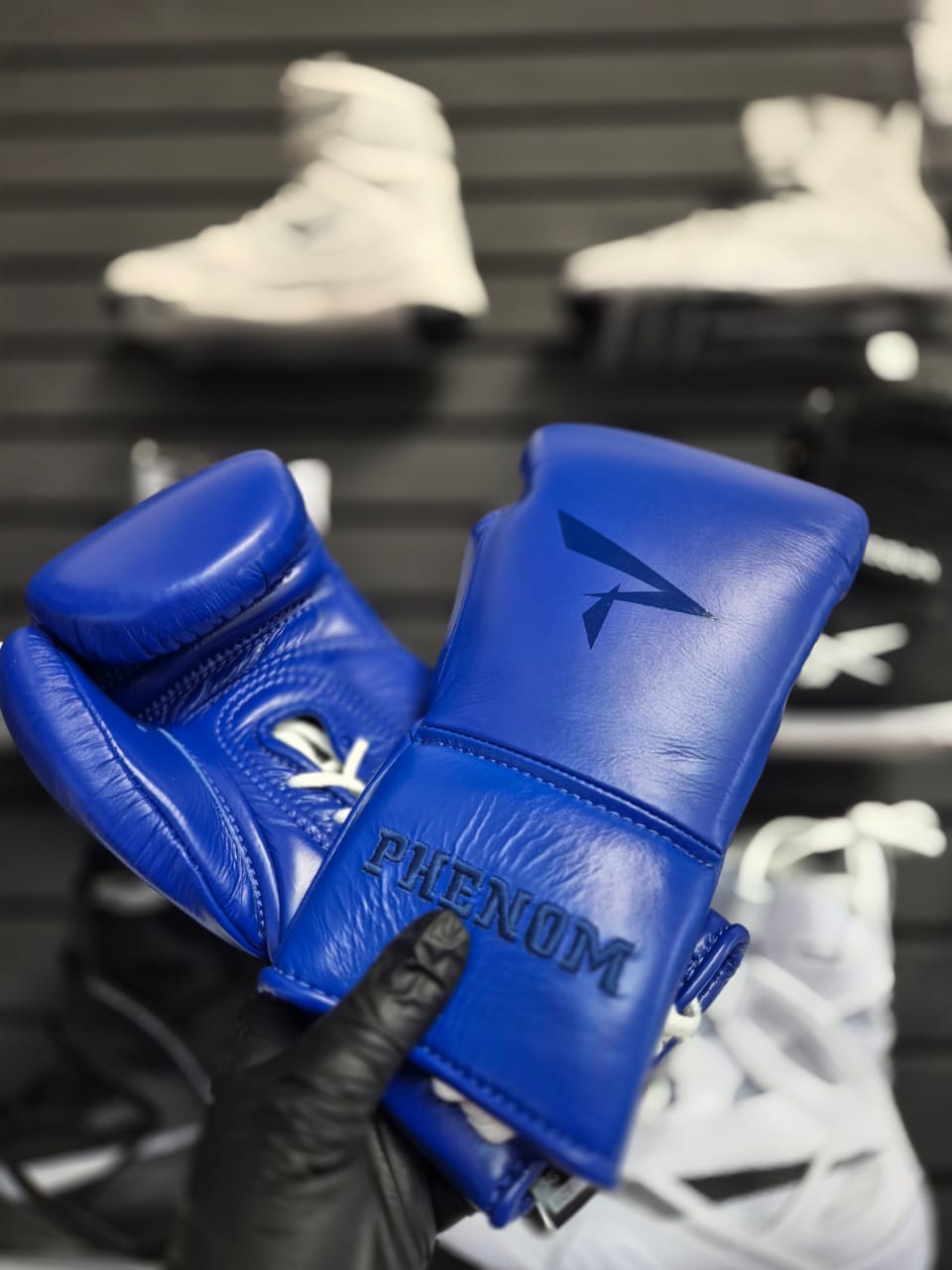 Guantes de boxeo Phenom Elite SG-210 Pro (rojo y azul)