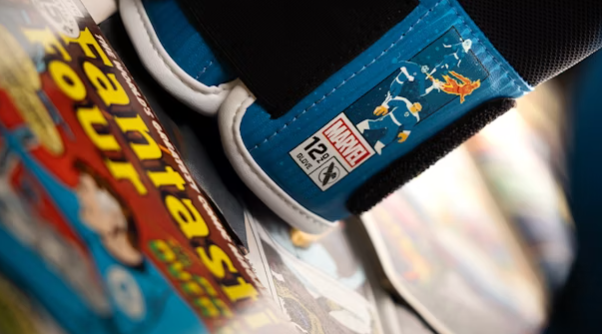 Guantes clásicos Hayabusa Marvel Los 4 Fantásticos