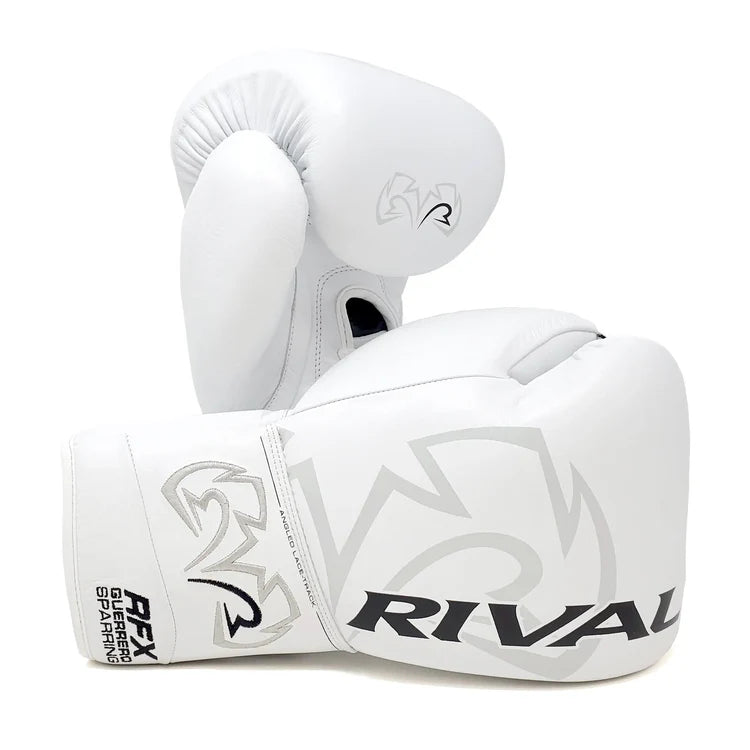 Guantes profesionales Rival RFX Guerrero SF-H (blanco)