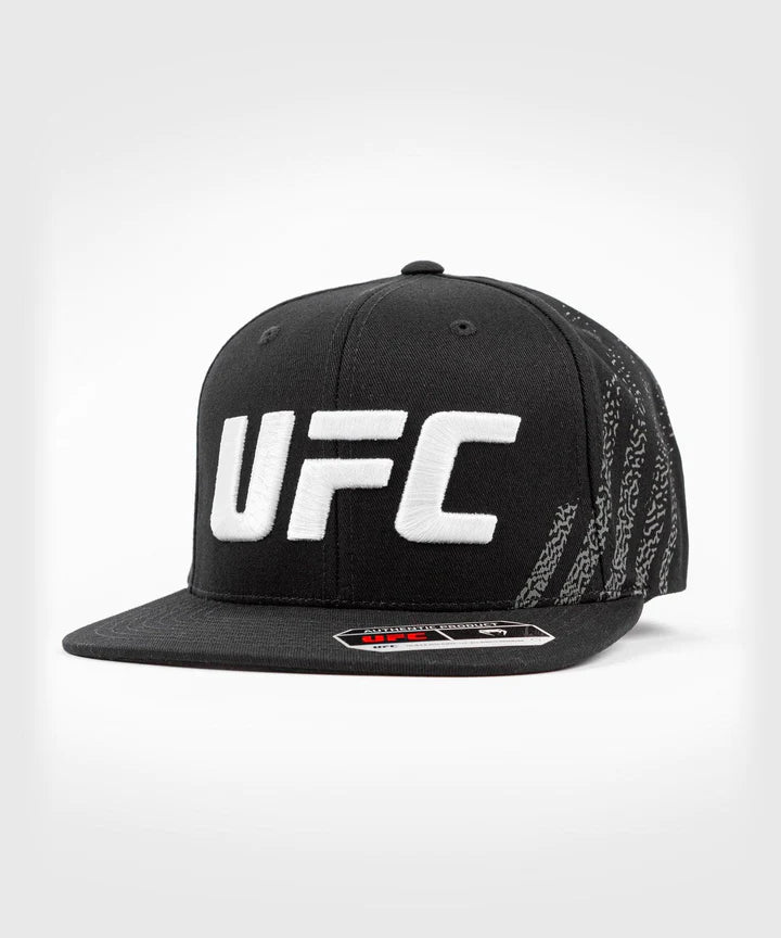 Gorra UFC Venum Authentic Fight Night Walkout