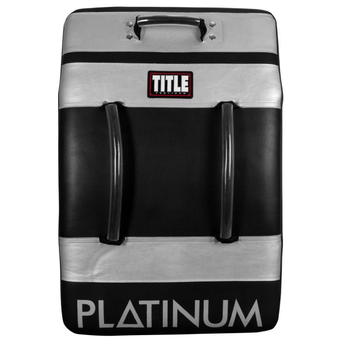 Escudo de pateo Title Platinum de piel